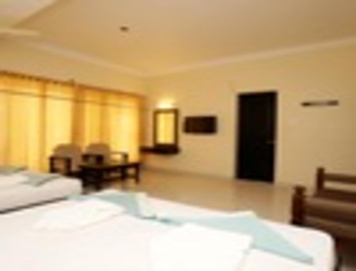 Hotel Sridevi Каньякумарі Екстер'єр фото